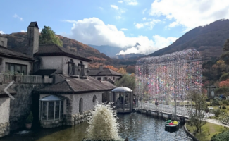 箱根ガラスの森美術館